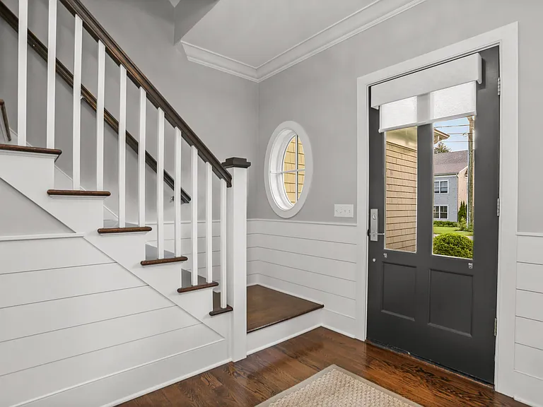 26 Long Lots Ln — Photo 4