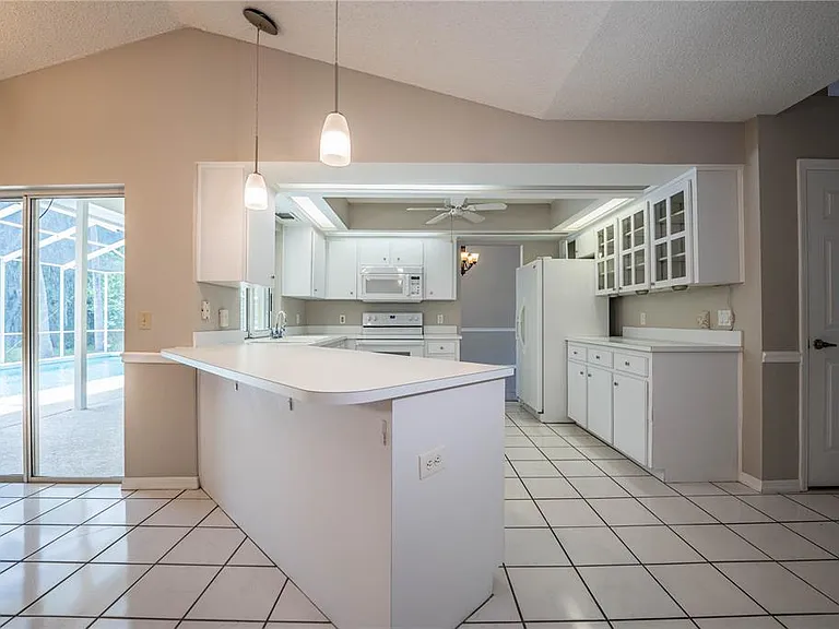 2326 Deerbrook Dr — Photo 23