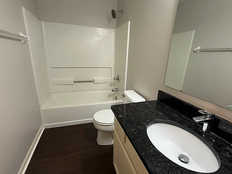 5990 Rings Rd — Photo 23