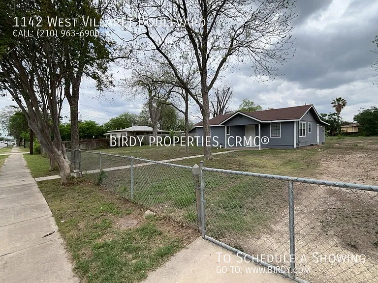 1142 W Villaret Blvd — Photo 36