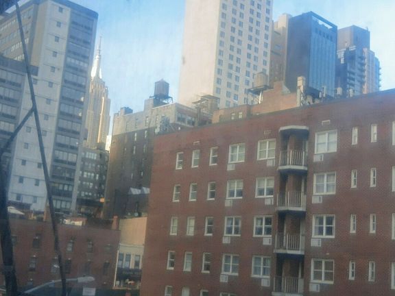 4th image of 216 7th Ave #3CF