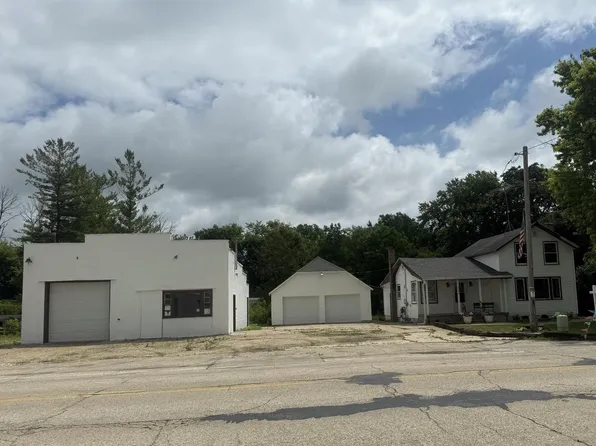 N4946 County Road WS, Iron Ridge, WI 53035