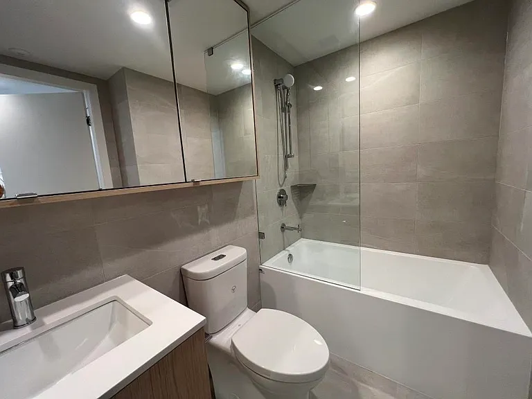2135 Springer Ave #409 — Photo 6