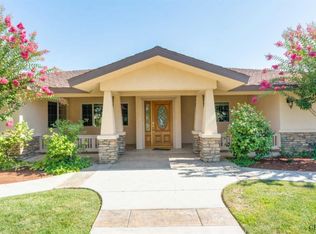 12113 Home Ranch Dr, Bakersfield, CA 93312