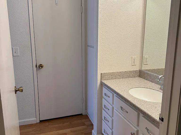 5930 Rancho Mission Rd #103 — Photo 7
