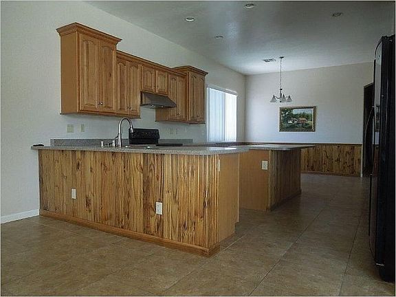 2nd image of 7233 W Flynn Ln