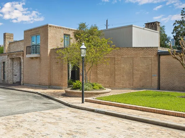 5000 Longmont Dr APT 14, Houston, TX 77056