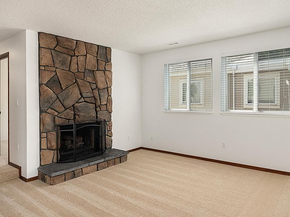4th image of 12010 Slater Ave NE APT E7