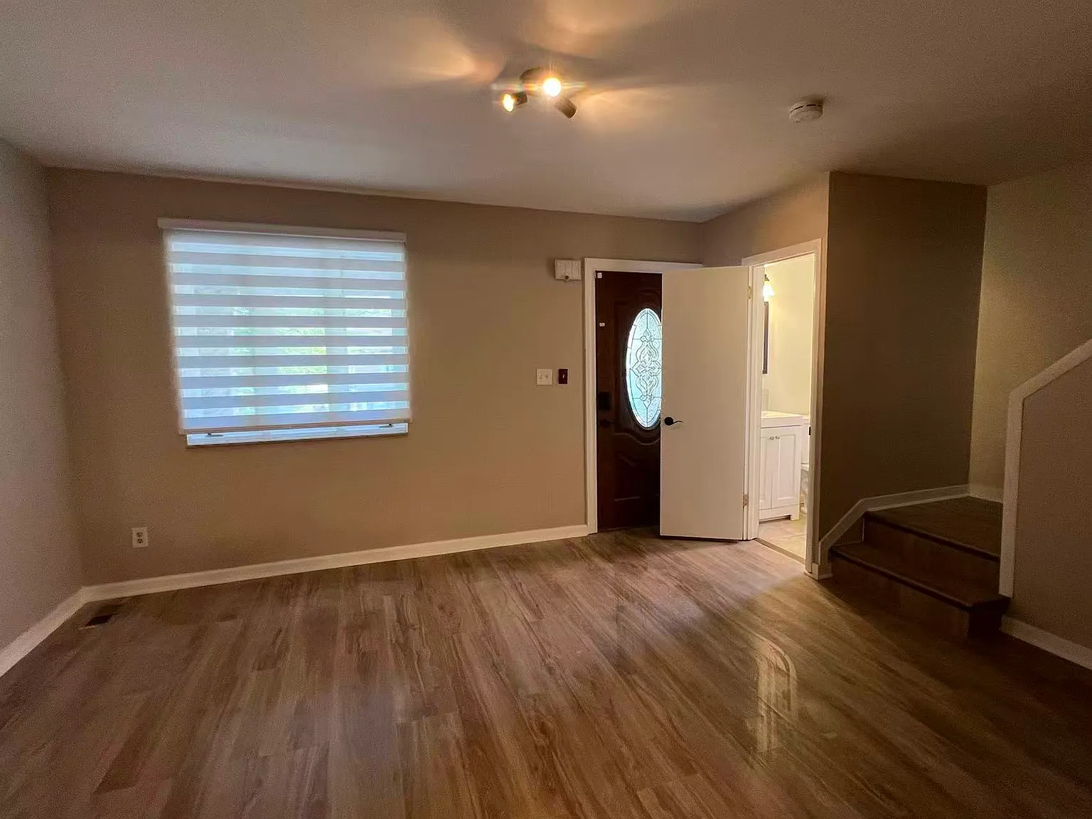 4011 Beechwood Blvd - 1 — Photo 2