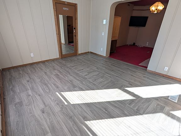 5th image of 31 Elm St #2