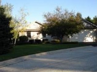 803 Grandstand Ct, Oregon, IL 61061