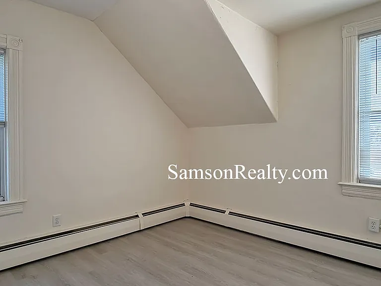 164 Morris Ave — Photo 24