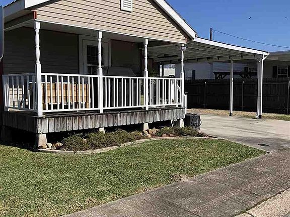 2nd image of 329 Aucoin St
