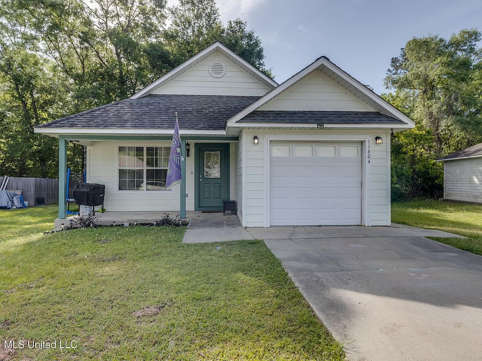 1st image of 11604 Oaklane Dr