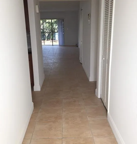 331 Lakeview Dr #201 — Photo 5