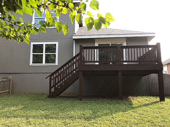 4th image of 3404 SE Taurus Ave
