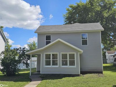 208 E Pearl St, Winfield, IA, 52659