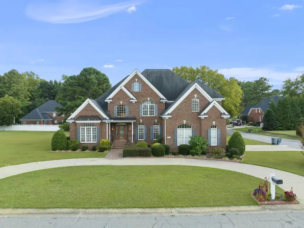 3193 Scarborough Ln, Rocky Mount, NC 27804