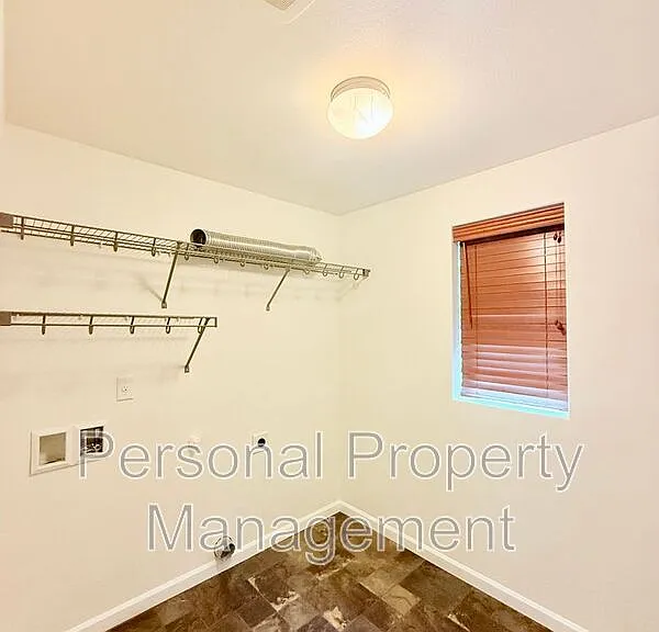 1200 SE 7th St — Photo 18