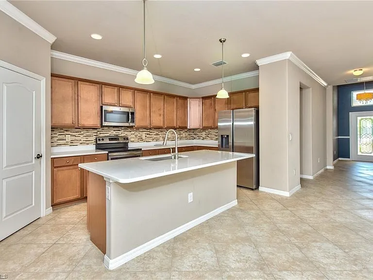 13546 Messino Ct — Photo 6