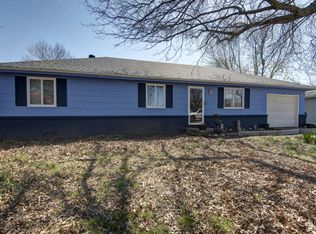 308 Lone Oak Cir, Nixa, MO 65714