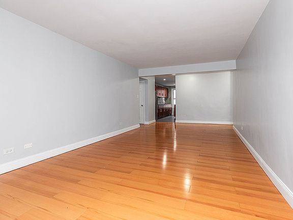 3rd image of 11015 71st Rd APT 1E