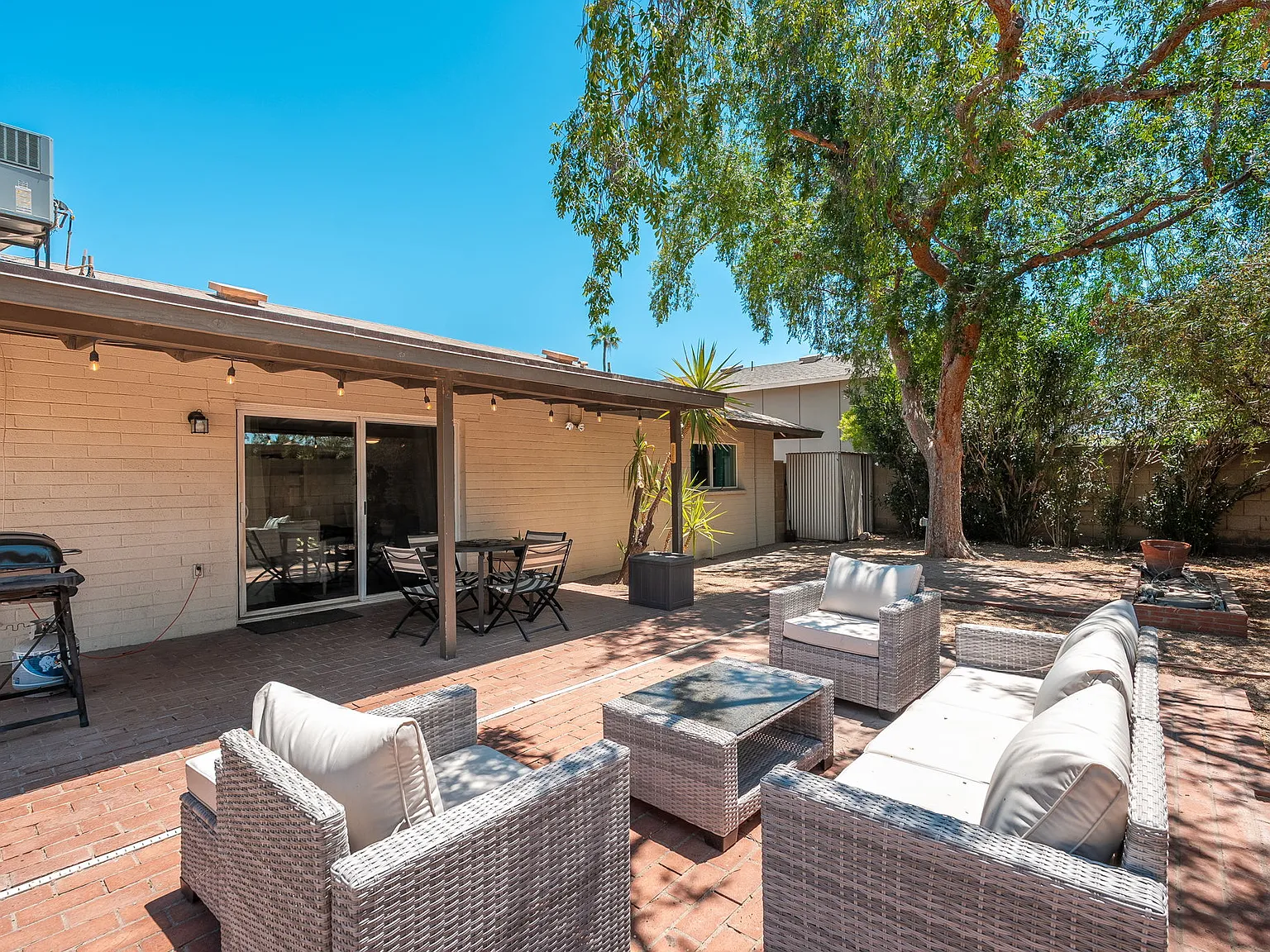 5114 S Dorsey Ln — Photo 4