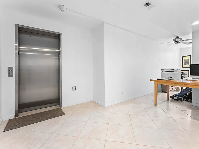 2155 S Ocean Blvd #11 — Photo 14
