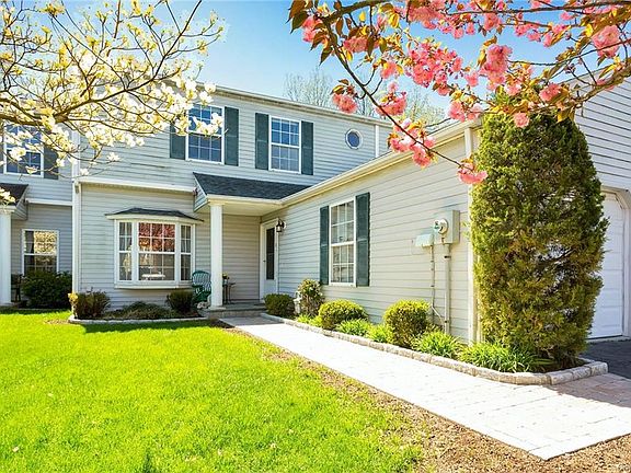 3rd image of 2805 Watch Hill Dr