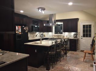 265 Parsons Ln, Rochester Hills, MI 48307