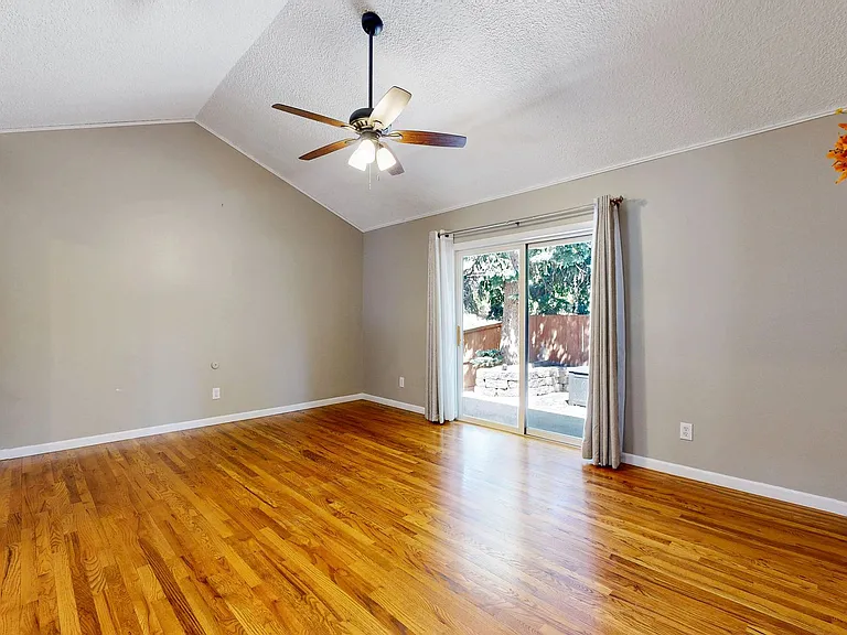 2946 S Moline Pl — Photo 11
