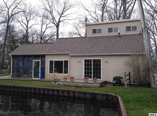 3098 Mack Island Rd, Grass Lake, MI 49240