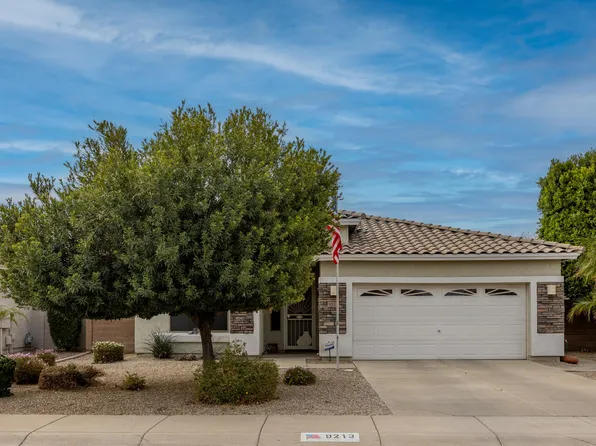 9213 W CLARA Lane, Peoria, AZ 85382