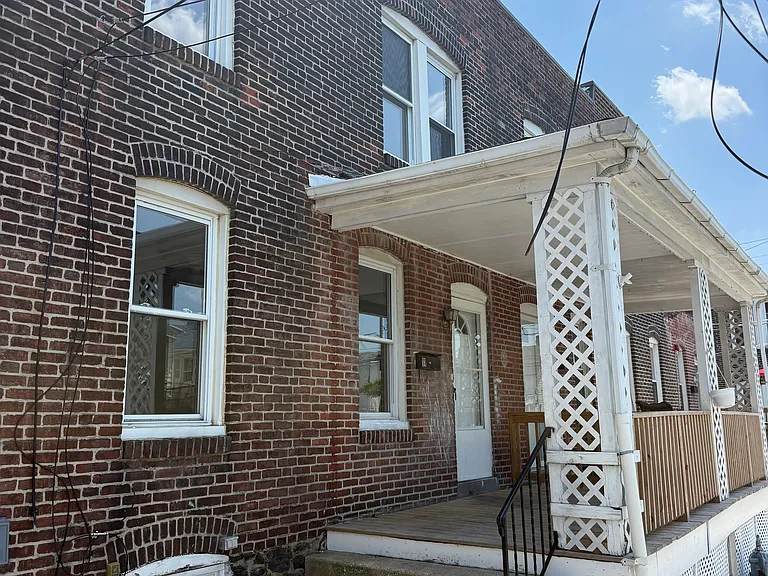11 Mallon St — Photo 2