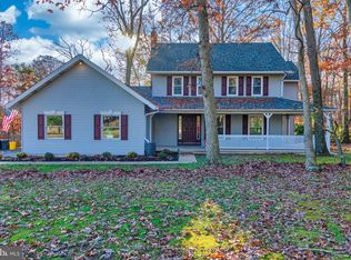 3 Cresthaven Ct, Sewell, NJ 08080