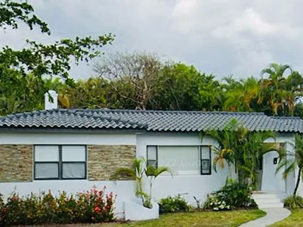 264 Lenape Dr, Miami Springs, FL 33166