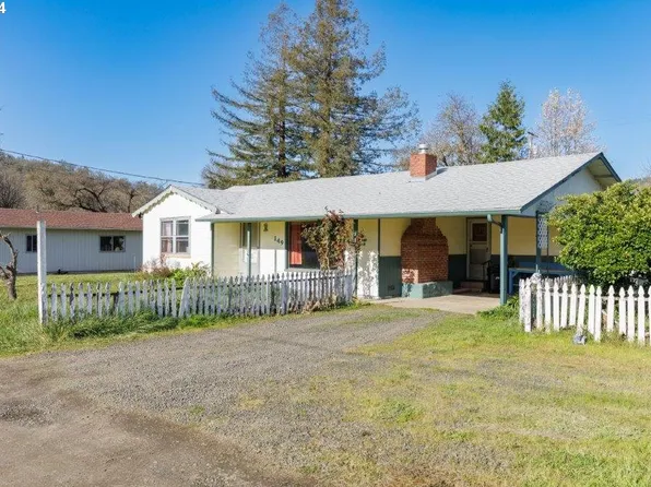 149 Buena Vista Ln, Roseburg, OR 97471