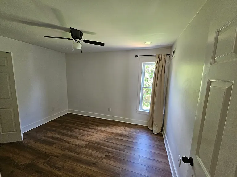3020 Laurinburg Cir — Photo 20