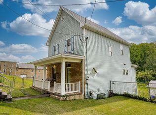 702 Powell Ave, Morgantown, WV 26505