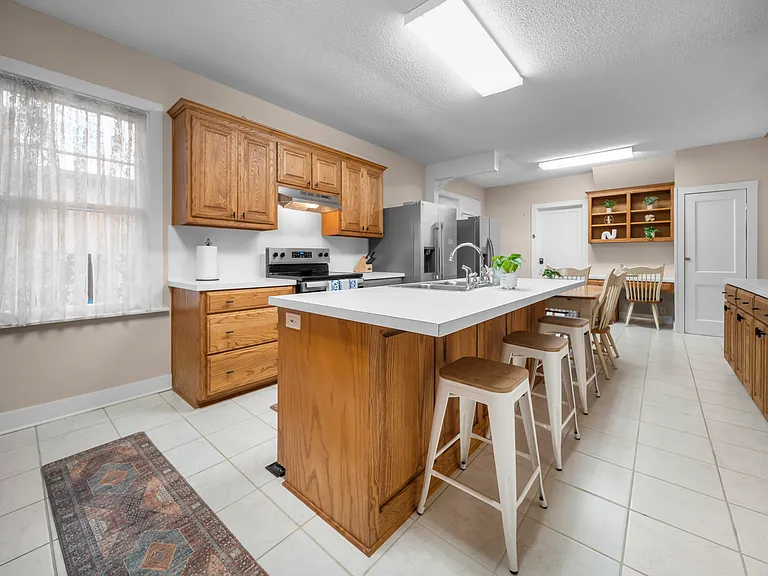 436 S Fannin Ave — Photo 8