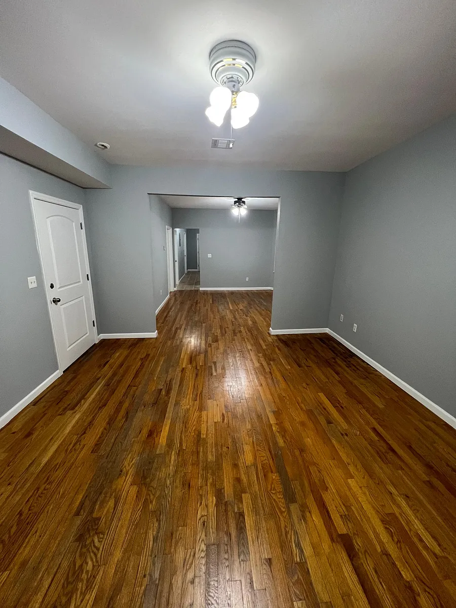 Building Photo - 326 Chestnut St #2