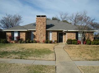 1405 Amazon Dr, Plano, TX 75075