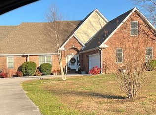 224 Caney Creek Dr, Cadiz, KY 42211