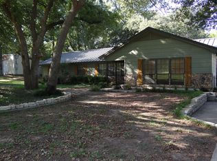 4017 High Meadows Dr, Alvarado, TX 76009