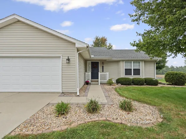 1502 Park Ave, Saint Joseph, IL 61873