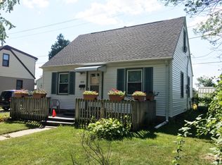 3931 S 5th Pl, Milwaukee, WI 53207