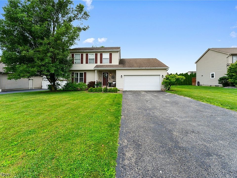 1st image of 10460 Carrie Dr