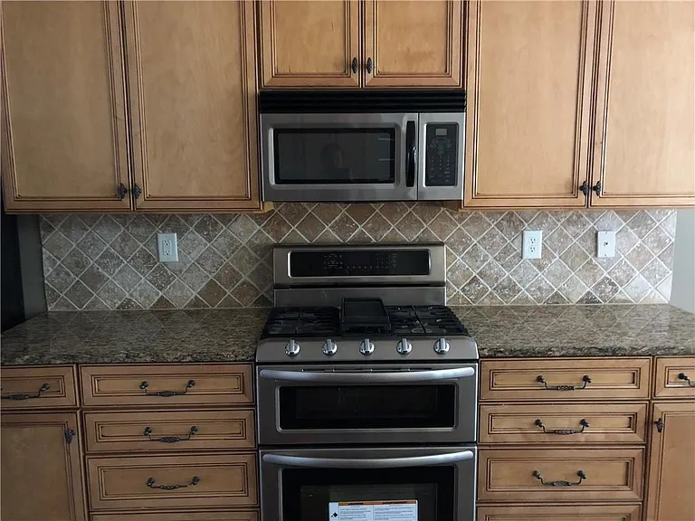 3449 Rosecliff Trce — Photo 6