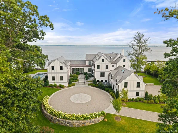 104 Premium Point, Mamaroneck, NY 10801