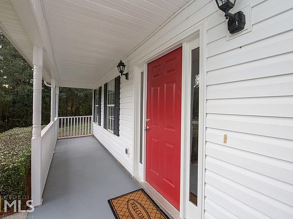 2nd image of 323 Academy Woods Dr